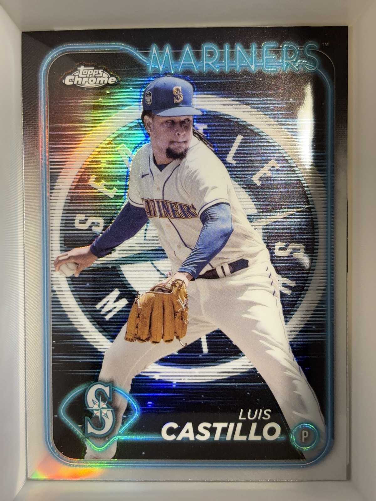 2024 Topps Chrome Luis Castillo Lightboard Logo Refractor #129 Seattle Mariners