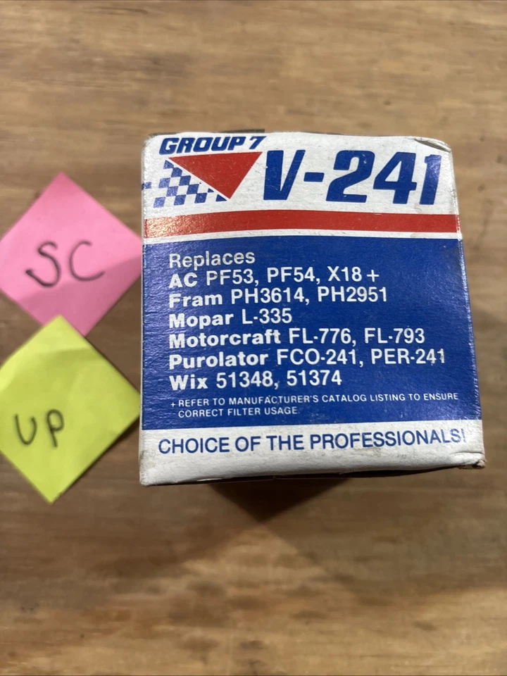 Group 7 V-241 Engine Oil Filter Vintage - Image 3 of 4