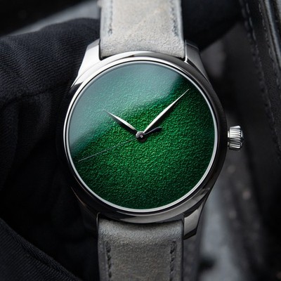 H.Moser & Cie. Endeavour UNWORN 4/2026 Centre Seconds Concept Lime Green Watch