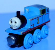 THOMAS 1992-93 FIRST EDITION Flat Magnets STAPLES Thomas Wooden Trains 1 RARE