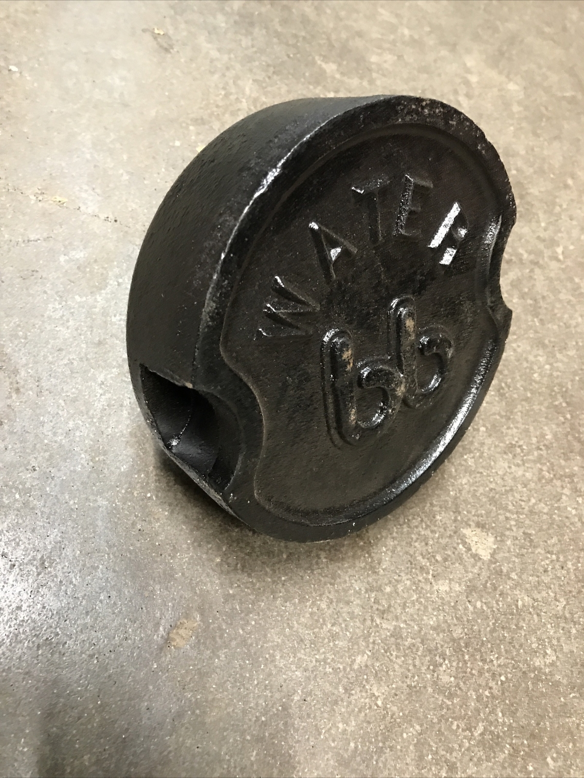 CAST IRON VALVE BOX LID “WATER bb” Bibby St Croix BB Canada 65/8” Diam