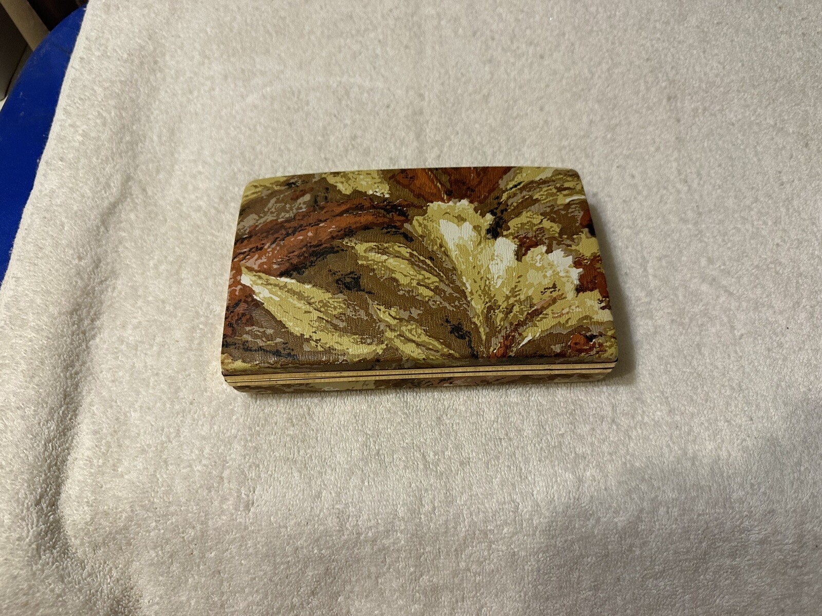 Vintage Mele Small Jewelry Box Clamshell Travel Earring Case Brown and Tan