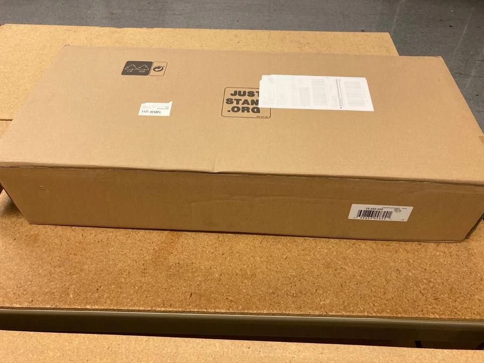 Ergotron DS100 Dual Monitor Desk Stand Horizontal Black 33-322-200 - NEW - Image 3 of 3