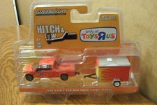 GREENLIGHT Hitch  Tow ToysRUs 2015 Ford F-150  Small Cargo Trailer 32095-A