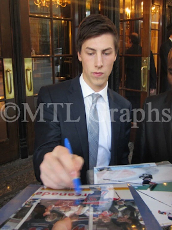 Foto 8x10 firmada por Ryan Nugent-Hopkins Edmonton Oilers  Foto 2 de 2