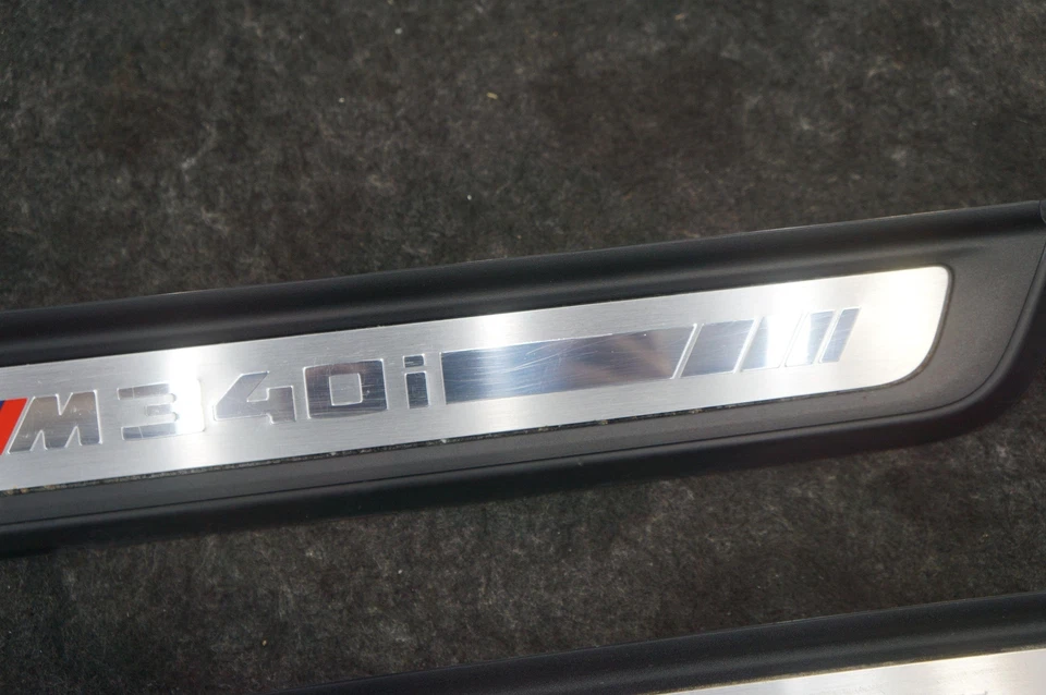 Juego 2 placas umbral puerta izquierda derecha 51478079724 Bmw M340i Xdrive G20 2020-22 *Nota* Foto 3 de 4