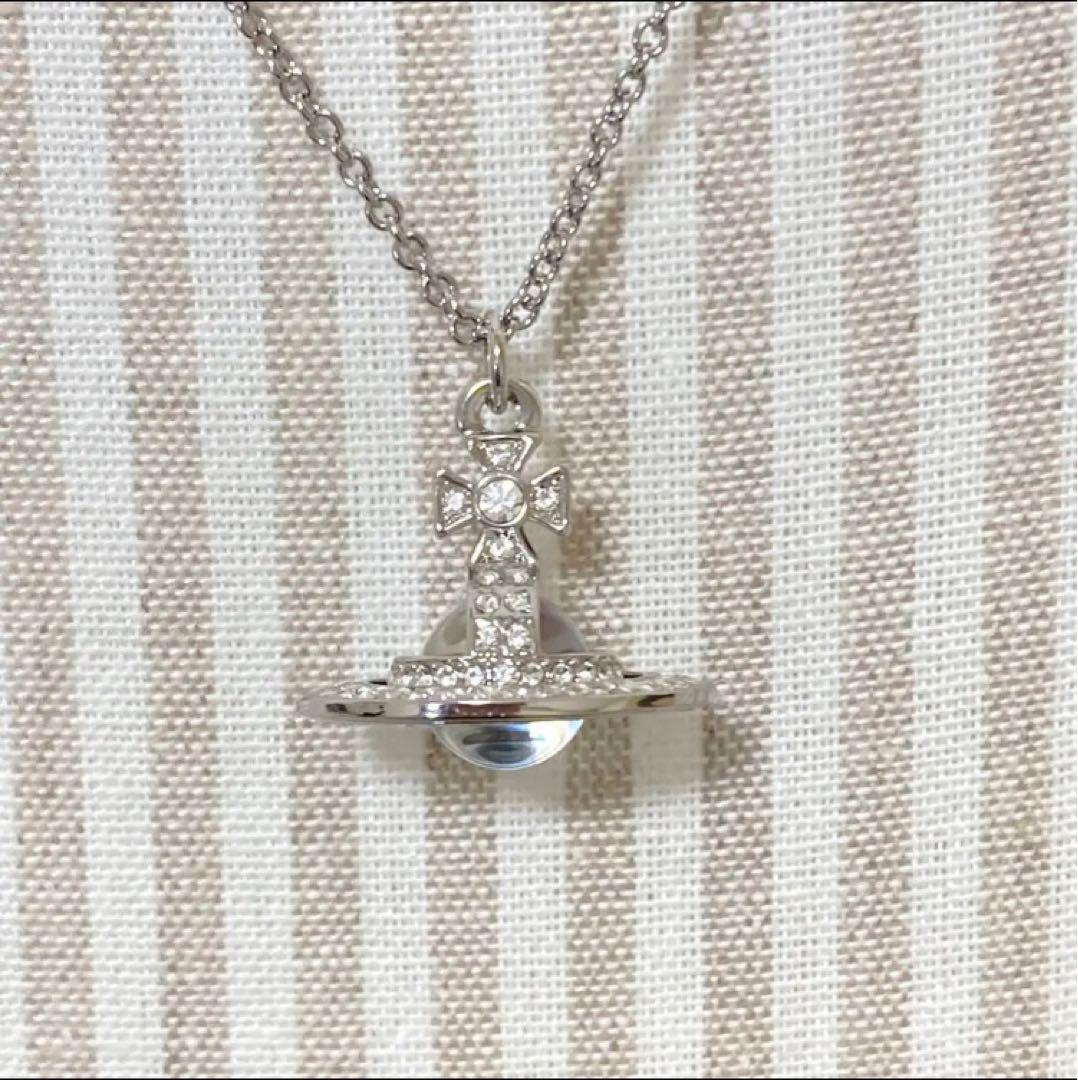 Vivienne Westwood Necklace Tiny Orb Full Rhinestone Silver w Vivienne Westwood Necklace Tiny Orb Full Rhinestone Silver w