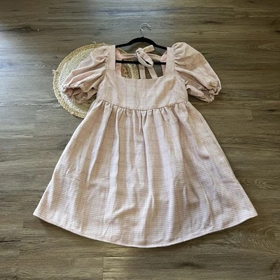 Vestido Babydoll JACQUIE THE LABEL Rosa/Blanco Manga Abullonada a Cuadros Nuevo con Etiquetas - Imagen 1 de 4