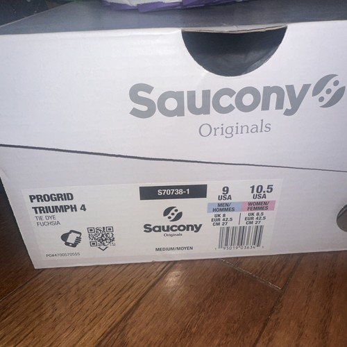 Saucony ProGrid Triumph 4 Tie-Dye Size Men’s 9 / Womens 10.5 ~ 2 Pair - Picture 2 of 6
