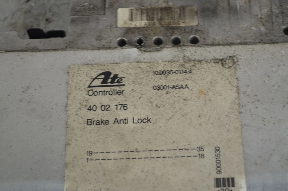 93272- Centralina ECU Saab 900 Dal 1979 al 1993 Cod 4002176 - Immagine 3 di 4