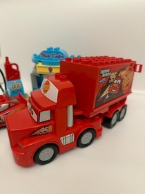 LEGO DUPLO 10846 &ndash; Disney Pixar Cars 3: Flo&rsquo;s Caf&eacute; (2017) &ndash; COMPLETE &ndash; No Box
