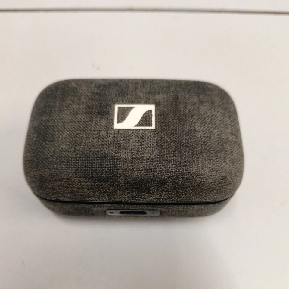 Sennheiser Momentum True Wireless 3, photo 1 of 3