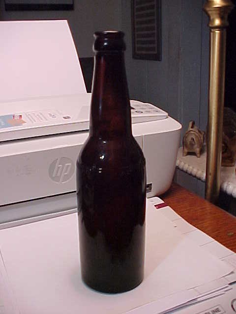 ABM / AMBER PILSNER WASHINGTON BREWERY CO. / WASHINGTON, D.C. (DC)