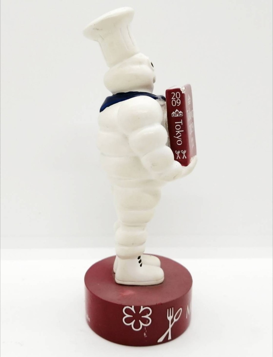 MICHELIN MAN MASCOT ビバンダム　フィギュア 非売品 Michelin man Bibendum Figure vintage Tokyo 2009 michelin guide