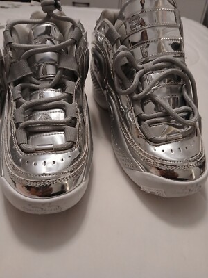 Men's FiLA Grant Hill 3 METALILIC Silver  Sneakers  Nwt . Size 6.  New ..