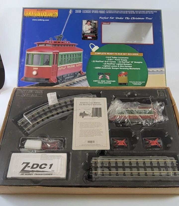 Hard to Find MTH Rail King 30-4040 Christmas Trolley Complete Set - NIB - Image 2 of 4