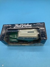 Ertl True Value 1950 Ford Panel Van Bank New