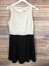 Mac & Jac Large Fit And Flare Dress Black Cream Lace Sleeveless Zip Back