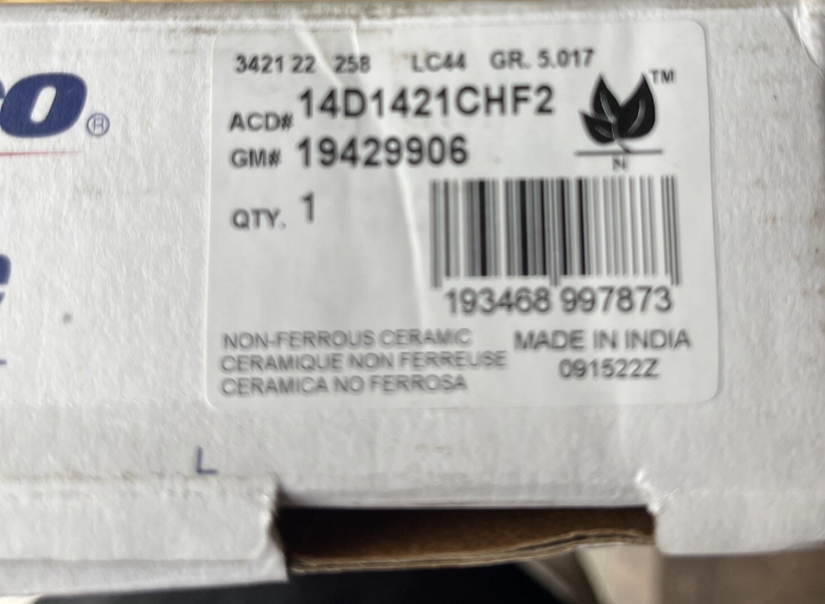 Low Dust Brake Pads ACDelco Silver 14D1421CHF2 Ceramic Front Disc Brake Pad Set With Hardware Clips H 885379 - View #5