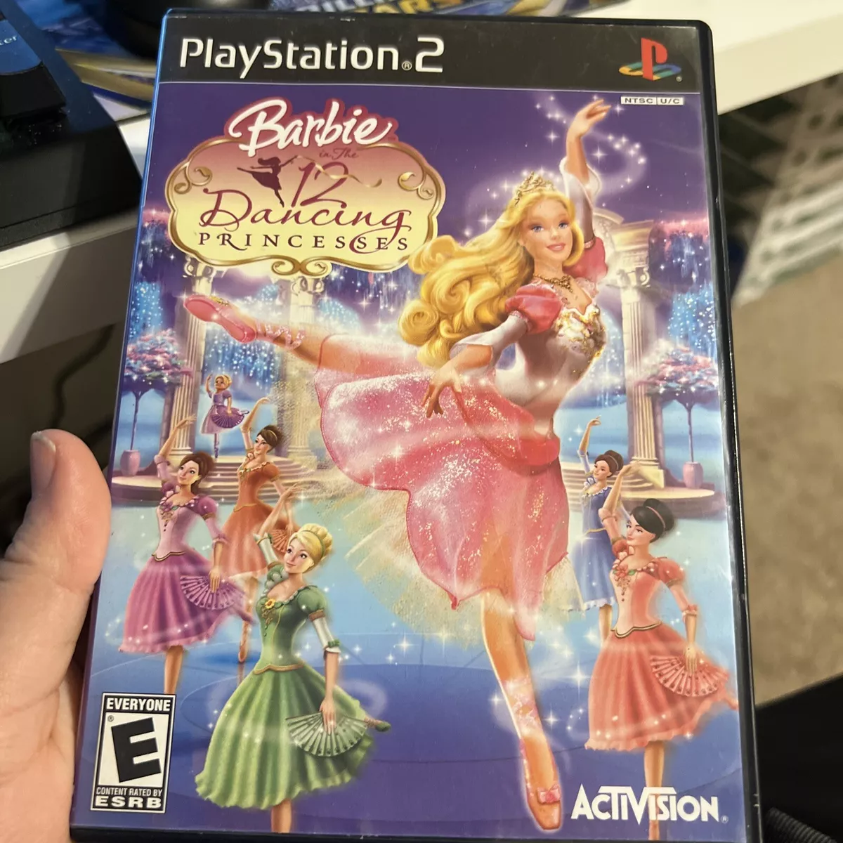 Barbie in The 12 Dancing Princesses para Playstation 2 (2006)