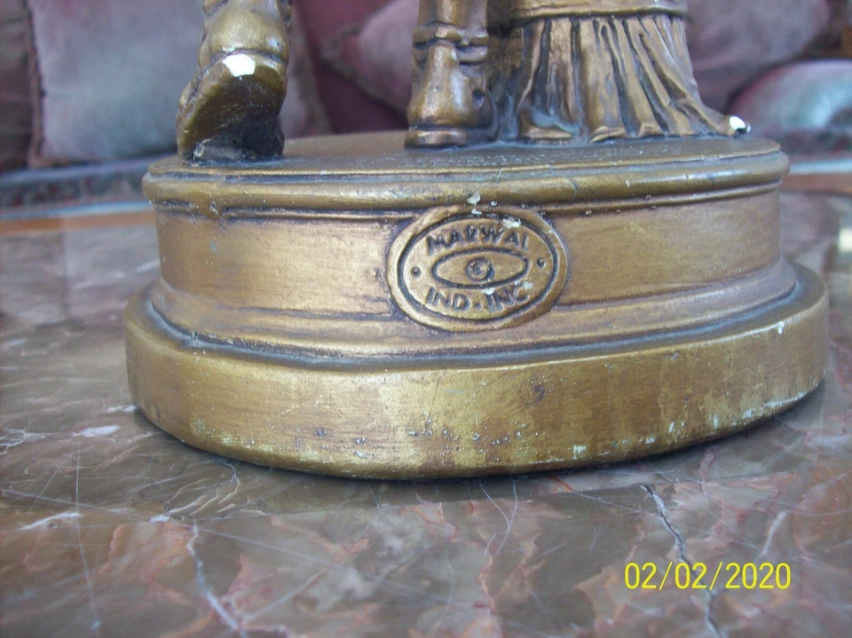 Marwal Ind. Inc. Chalk Ware modelado por G.B. Amendola Sir Frederick Lieghton  Foto 4 de 4