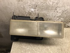 91 92 93 94 95 96 Chevy Suburban Right Passenger RH Headlight Lamp