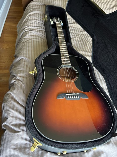 Alvarez Regent Series RD26SB Guitar
