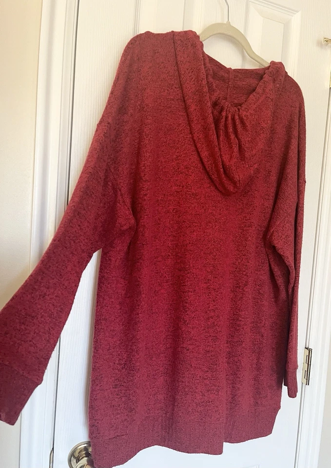 Torrid Hoodie - Plus Size 2X - Red/Black - Preowned - Super Soft - Long Sleeves - Image 3 of 4