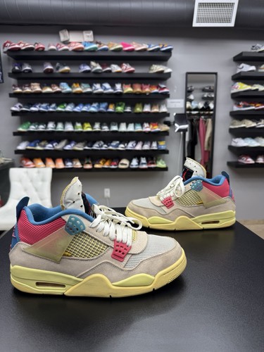 AUTHENTIC DC9533-800 Nike Jordan 4 Retro x Union LA Mid Guava Ice Men's Size 9 - Picture 1 of 18