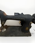 Vintage Singer 66 Sewing Machine Direct Drive Potted Motor WORKING w/ Light — photo 1