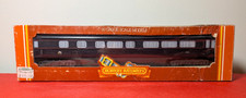 Hornby OO Gauge R.451 The Queen’s Coach BR Royal Train #2903