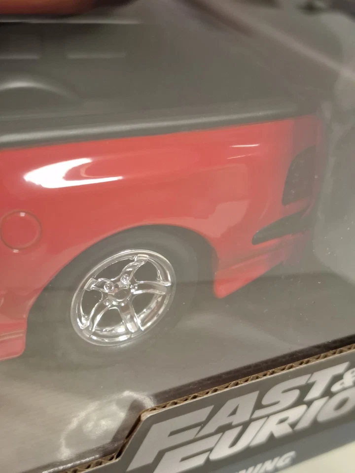 JADA TOYS FAST & FURIOUS RED FORD F-150 CVT LIGHTNING PICK UP 1/24 SCALE CAR - Image 4 of 4