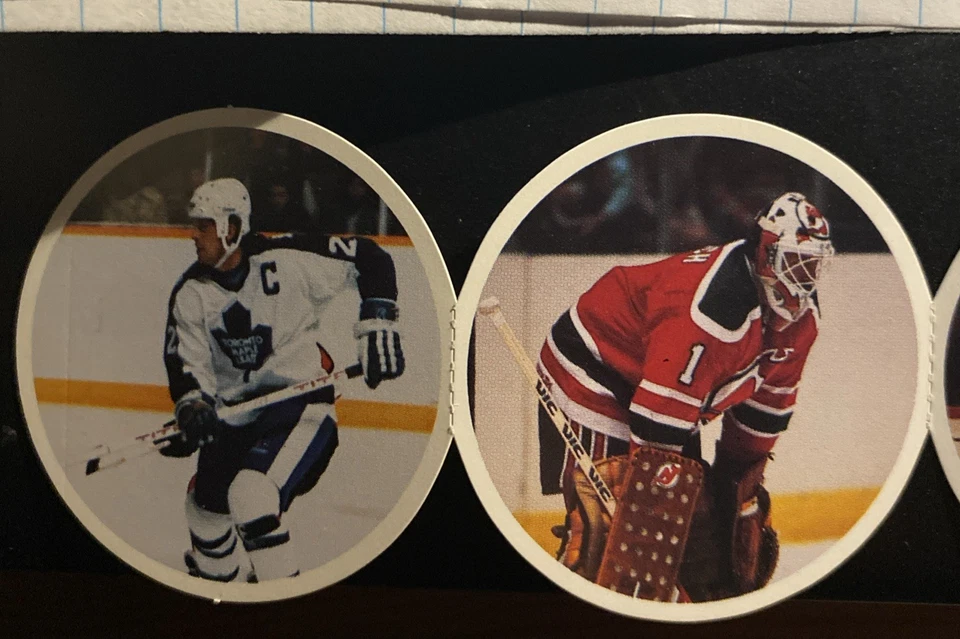 1984-85 Kellogg's NHL Hockey Accordion Discs Set INTACT +Puck Case+sticker 🔥 - Image 2 of 4