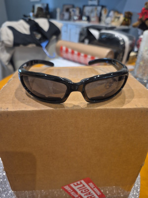 WOMAN'S GLOBAL VISION MARILYN PROTECTIVE RIDING GLASSES BLACK WITH BLING
