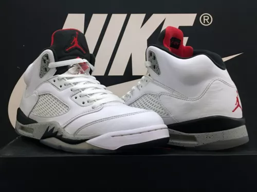 Vintage 2017 Air Jordan 5 Retro UK9 EU44 Cement V Bred Oreo Supreme 1 3 4 11 OG Rare