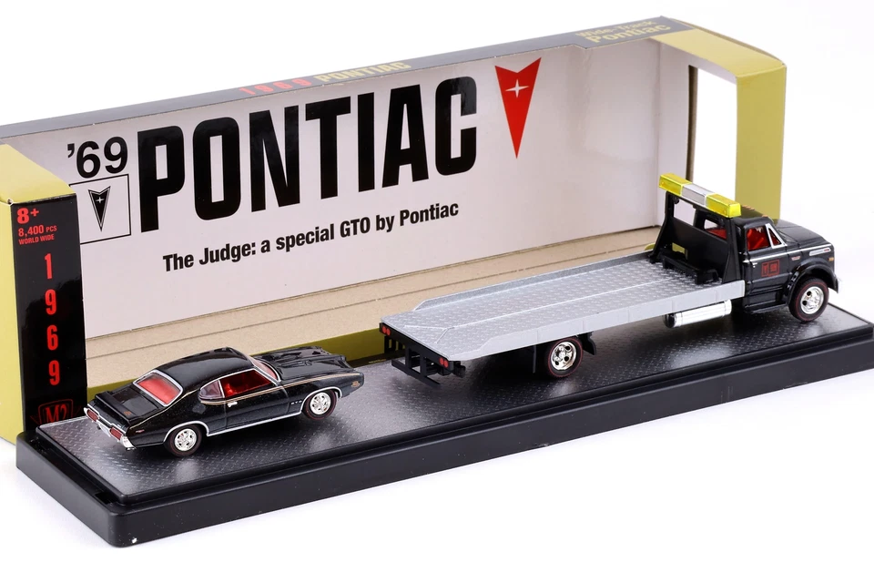 1:64 M2 Machines 1970 GMC 5500 Truck & 1969 Pontiac GTO - Bild 2 von 3