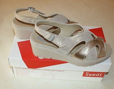 Nu-pieds or neufs marque Swedi modèle Vegan taille 36 étiqueté à
