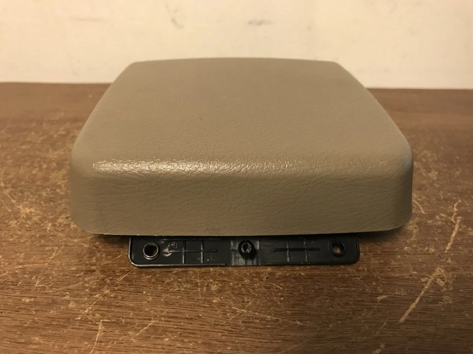 Tapa de consola Daewoo Nubira 2000 Foto 4 de 4