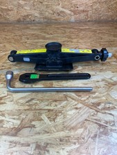 381754 Wagenheber MERCEDES-BENZ A-Klasse (W168) A1685830415 381754 Wagenheber MERCEDES-BENZ A-Klasse (W168) A1685830415