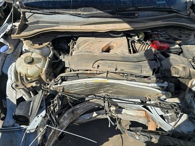 Used Automatic Transmission Shift Lever Assembly fits: 2020 Ford Escape  Grade B