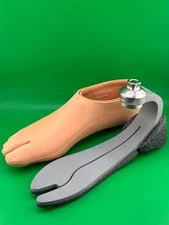 ossur balance s prosthetic foot. size 27. category 4. Right foot.