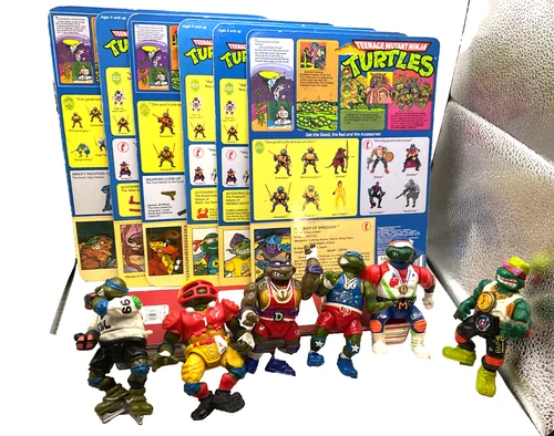 Vtg lot of 1980's 1990's TMNT Teenage Mutant Ninja Turtles Figures & Cards