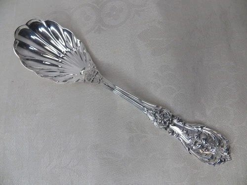 REED & BARTON FRANCIS 1ST STERLING SILVER SUGAR SHELL 6 1/4" NO MONOGRAM NM