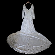 Vintage Y2K Mori Lee Wedding Dress White Satin Lace Cathedral Train Romantic 