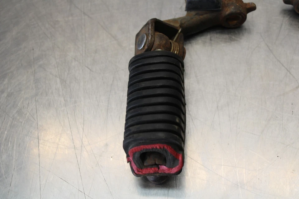 78-79 HONDA GOLDWING 1000 REPOSAPIÉS DELANTEROS JUEGO CLAVIJAS PELDAÑOS PAR BB171 Foto 4 de 4