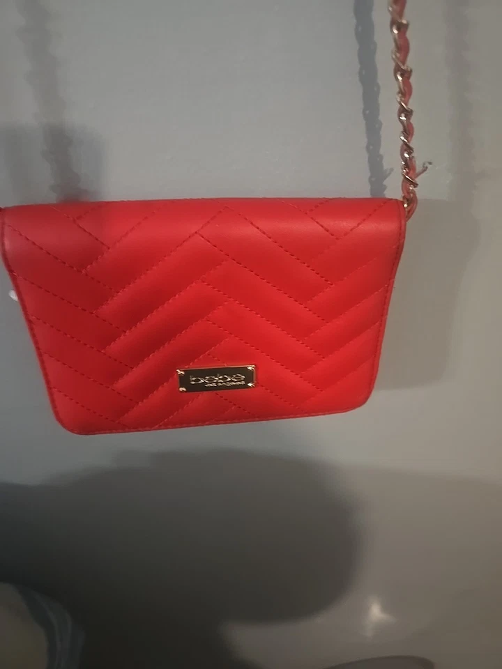 Bebe Sophia Quilted Vegan Leather Crossbody  Purse W/Chain Strap Cherry Red New - Image 4 of 4