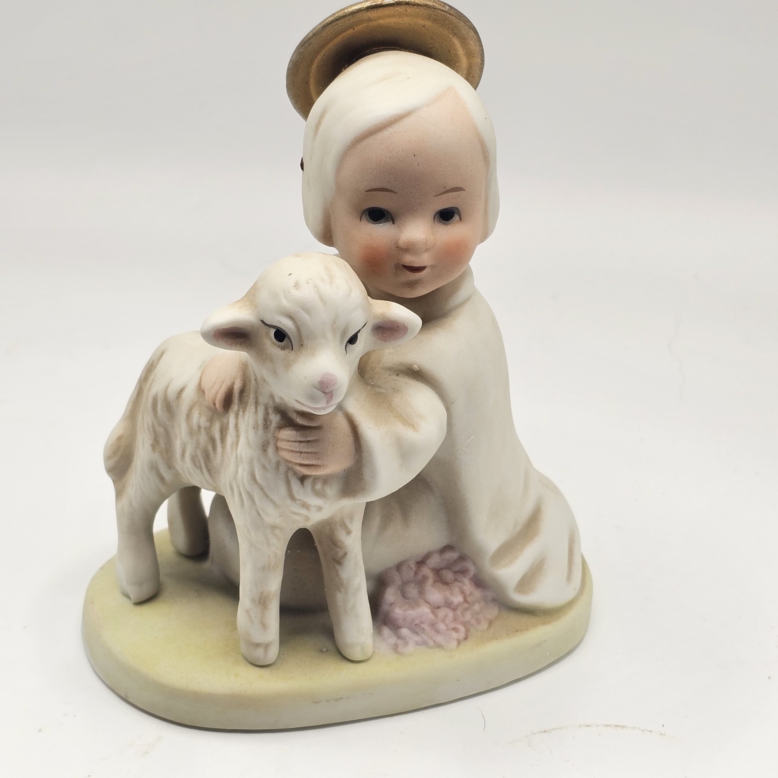 Homco Holy Child Angel  & Lamb Sheep Figurine #5605 Porcelain Taiwan Vintage