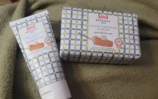 BEEKMAN 1802 9OZ BAR SOAP & HAND CREME: CLASSIC PUMPKIN PIE & CREAM