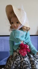 MADAME ALEXANDER VINTAGE CISSY  hat T VERY HARD TO FIND