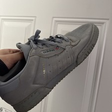 Adidas Yeezy Powerphase Calabasas Men  s Size 9.5 Grey